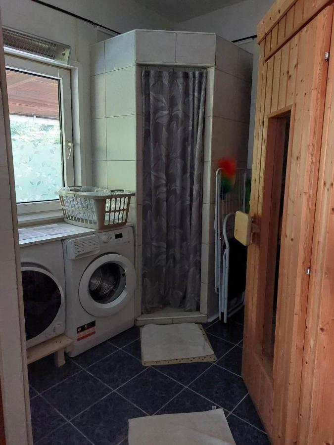 Dunakanyar, Szentendrei Sziget Szamoca Vendeghaz Horany Telen Nyaron Szigetmonostor Buitenkant foto