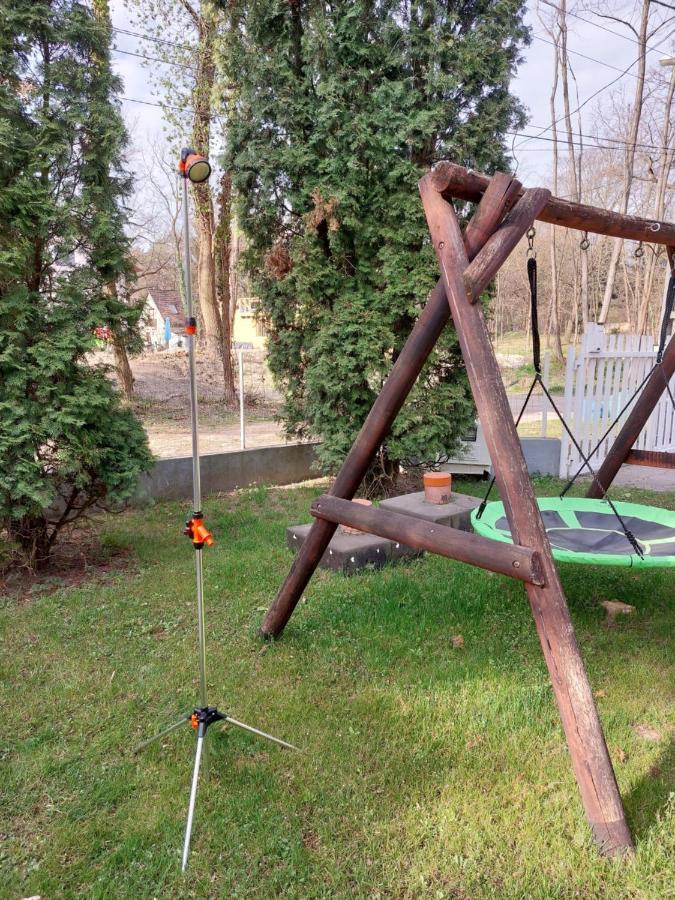 Dunakanyar, Szentendrei Sziget Szamoca Vendeghaz Horany Telen Nyaron Szigetmonostor Buitenkant foto